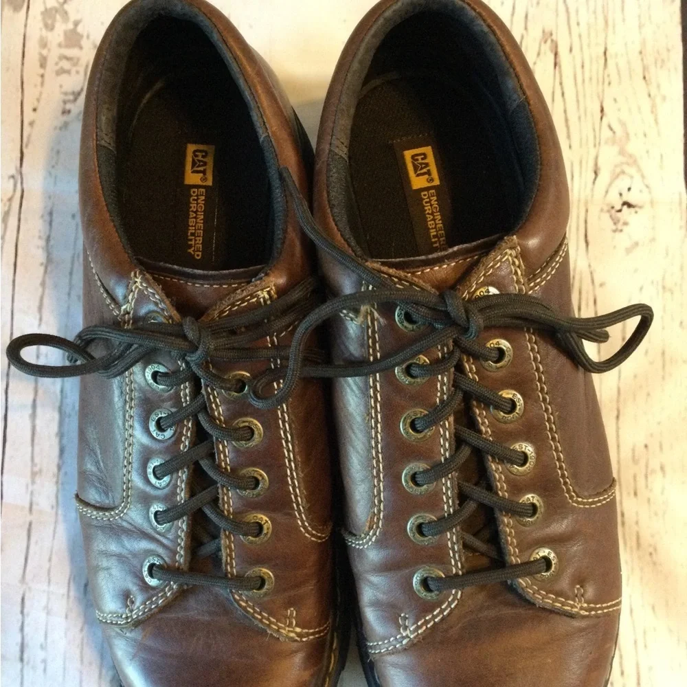 Cat Engineered Duribility Men's Brown Leather Shoes Size 11